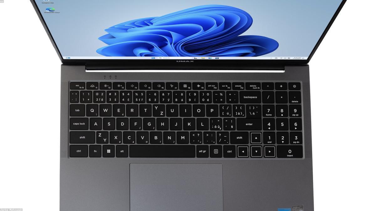 Laptop alaplap kondenzátorhibák jelei és javítási lehetőségek